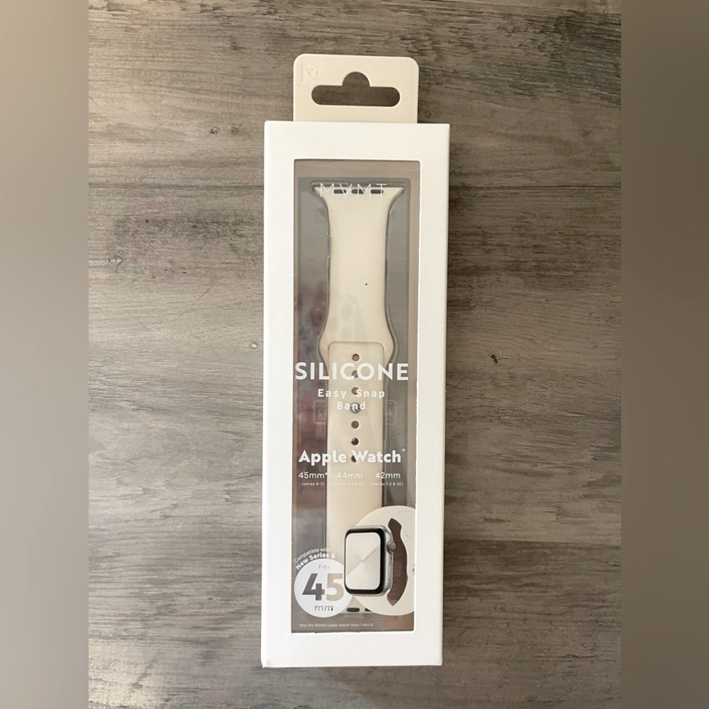NIB MVMT Apple Watch Band (FITS ALL)